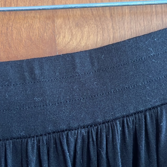 Like new Ann Taylor Loft black maxi skirt - Picture 3 of 9